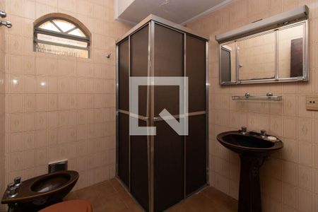 Casa à venda com 150m², 3 quartos e sem vaga Casa à venda com 150m², 3 quartos e sem vagaBanheiro Social