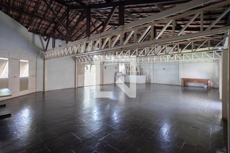 Apartamento à venda com 64m², 3 quartos e 2 vagas Apartamento à venda com 64m², 3 quartos e 2 vagasÁrea comum - Salão de festas