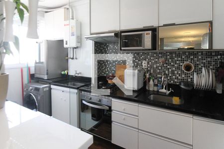 Apartamento à venda com 56m², 2 quartos e 1 vaga Apartamento à venda com 56m², 2 quartos e 1 vagaCozinha