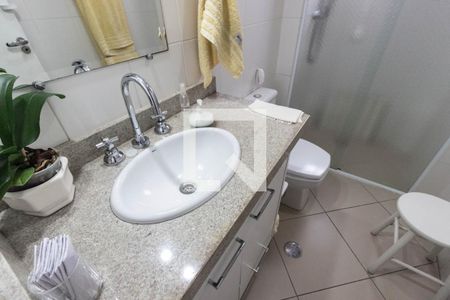 Apartamento à venda com 110m², 3 quartos e 2 vagasBanheiro 