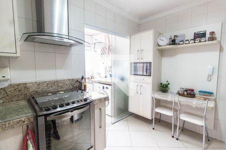 Apartamento à venda com 110m², 3 quartos e 2 vagasCozinha