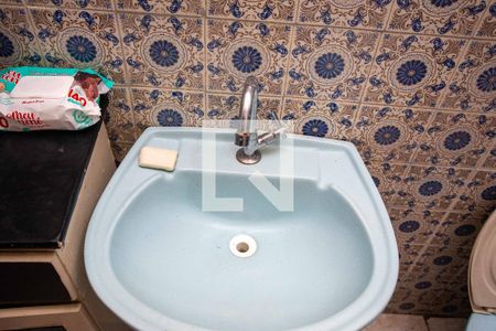 Casa à venda com 194m², 4 quartos e 1 vagaBanheiro Casa 1