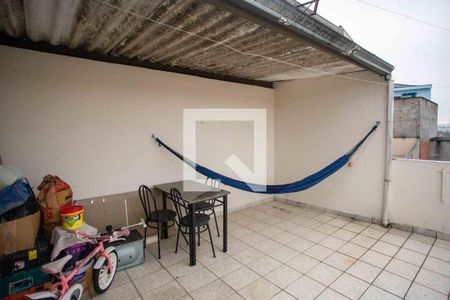 Casa à venda com 194m², 4 quartos e 1 vagaÁrea de Serviço Casa 2