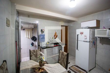 Casa à venda com 194m², 4 quartos e 1 vagaCozinha Casa 2