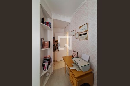 Apartamento à venda com 130m², 4 quartos e 2 vagasQuarto 2