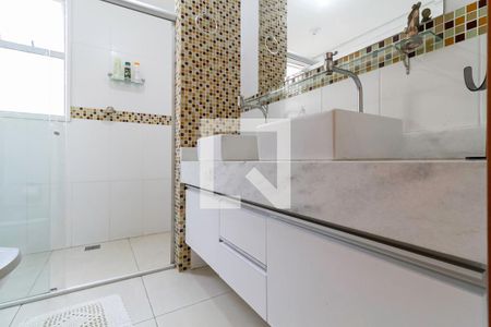 Apartamento à venda com 247m², 4 quartos e 2 vagasBanheiro da suíte 2