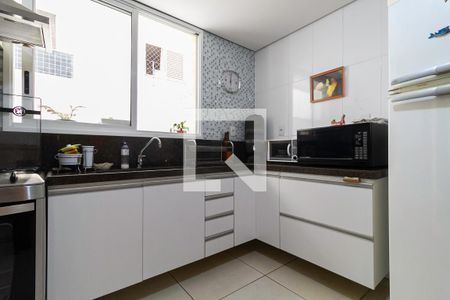 Apartamento à venda com 247m², 4 quartos e 2 vagasCozinha