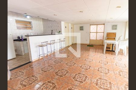 Apartamento à venda com 65m², 2 quartos e sem vagaÁrea comum - Salão de festas