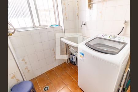 Apartamento à venda com 65m², 2 quartos e sem vagaÁrea de Serviço