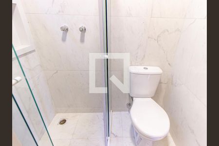 Casa à venda com 135m², 3 quartos e 3 vagasBanheiro da Suíte 2