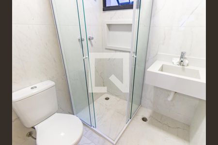 Casa à venda com 135m², 3 quartos e 3 vagasBanheiro da Suíte 1