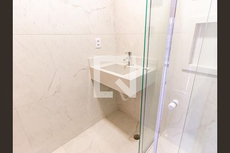 Casa à venda com 135m², 3 quartos e 3 vagasBanheiro da Suíte 2