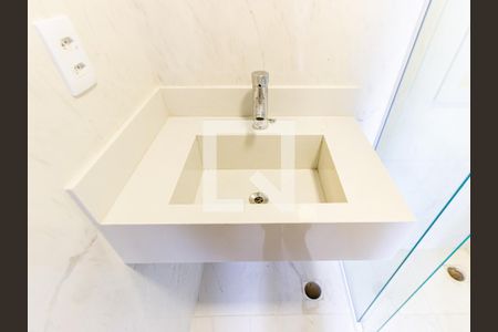 Casa à venda com 135m², 3 quartos e 3 vagasBanheiro da Suíte 2