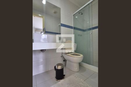 Apartamento à venda com 400m², 5 quartos e 3 vagasBanheiro da Suíte 3