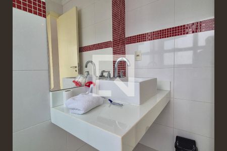 Apartamento à venda com 400m², 5 quartos e 3 vagasBanheiro da Suíte 2