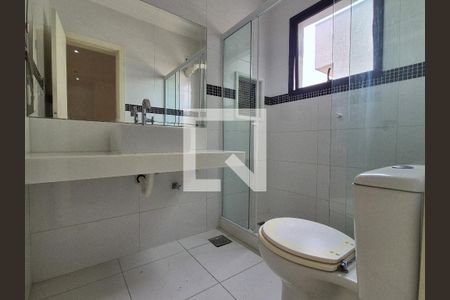 Apartamento à venda com 400m², 5 quartos e 3 vagasBanheiro da Suíte 5