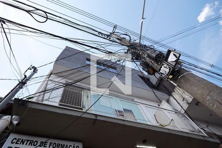 Studio para alugar com 25m², 1 quarto e sem vaga Studio para alugar com 25m², 1 quarto e sem vagaFachada