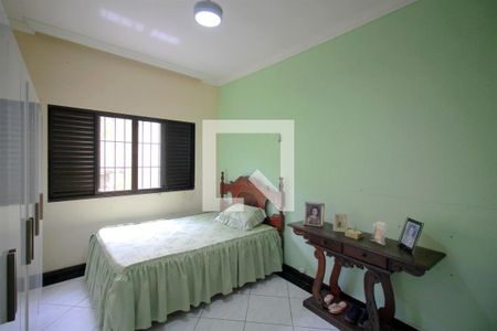 Casa à venda com 362m², 5 quartos e 2 vagasQuarto 1