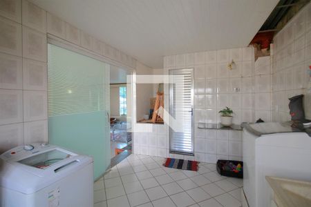 Casa à venda com 362m², 5 quartos e 2 vagasÁrea de Serviço