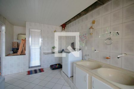 Casa à venda com 362m², 5 quartos e 2 vagasÁrea de Serviço