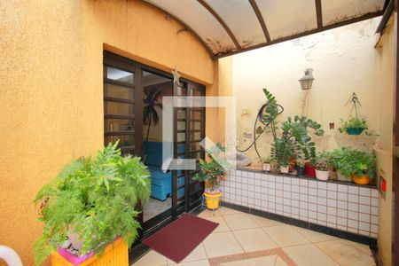 Casa à venda com 362m², 5 quartos e 2 vagasVaranda entrada