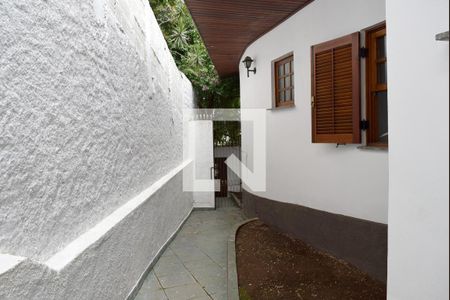 Casa à venda com 300m², 3 quartos e 4 vagasQuintal