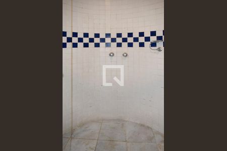 Casa à venda com 300m², 3 quartos e 4 vagasBanheiro Suíte 1