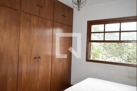 Casa à venda com 300m², 3 quartos e 4 vagasSuíte 1