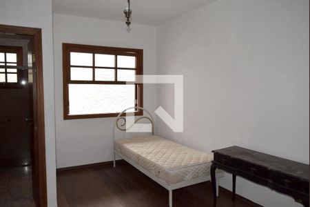 Casa à venda com 300m², 3 quartos e 4 vagasSuíte 2