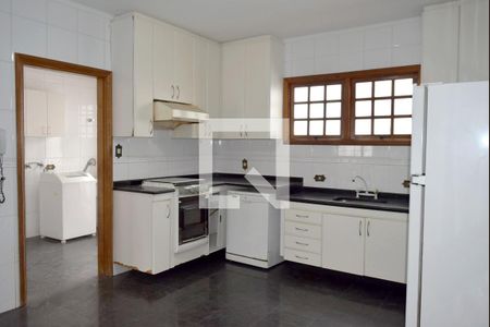 Casa à venda com 300m², 3 quartos e 4 vagasCozinha