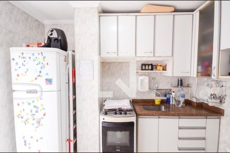 Apartamento à venda com 49m², 2 quartos e sem vaga Apartamento à venda com 49m², 2 quartos e sem vagaCozinha