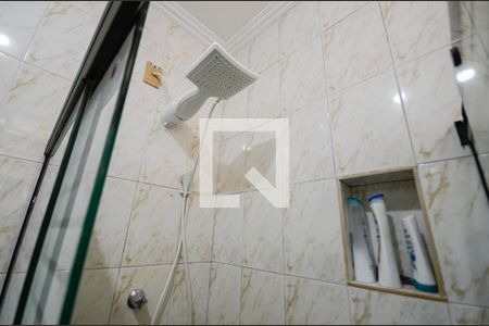 Apartamento à venda com 49m², 2 quartos e sem vaga Apartamento à venda com 49m², 2 quartos e sem vagaBanheiro