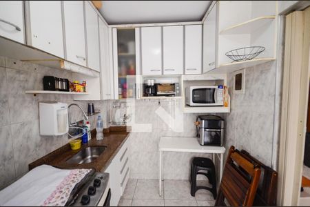 Apartamento à venda com 49m², 2 quartos e sem vaga Apartamento à venda com 49m², 2 quartos e sem vagaCozinha