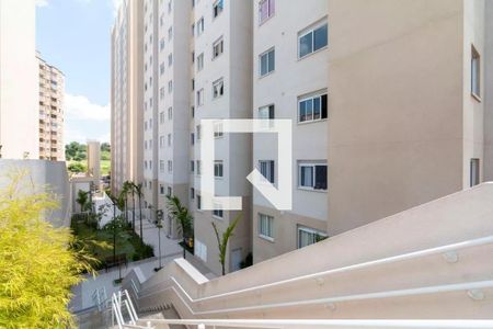 Apartamento à venda com 32m², 2 quartos e sem vaga Apartamento à venda com 32m², 2 quartos e sem vagaEntrada do Condomínio