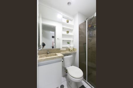 Apartamento à venda com 32m², 2 quartos e sem vaga Apartamento à venda com 32m², 2 quartos e sem vagaBanheiro