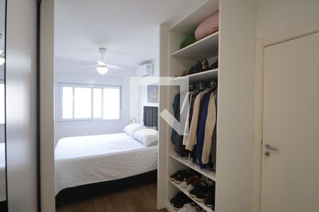 Casa de condomínio à venda com 158m², 3 quartos e 2 vagasSuíte