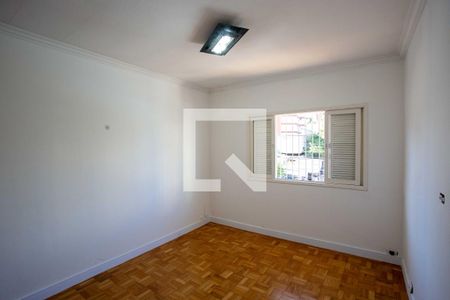 Casa à venda com 346m², 3 quartos e 2 vagasQuarto Suíte