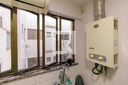 Apartamento à venda com 86m², 3 quartos e 2 vagas Apartamento à venda com 86m², 3 quartos e 2 vagasÁrea de Serviço