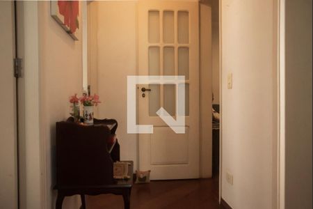 Apartamento à venda com 102m², 3 quartos e 2 vagasCorredor