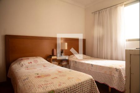 Apartamento à venda com 102m², 3 quartos e 2 vagasQuarto 1