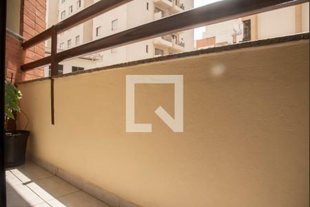 Apartamento à venda com 102m², 3 quartos e 2 vagasVaranda da Suíte
