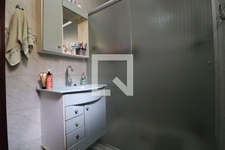 Casa à venda com 140m², 2 quartos e 2 vagasBanheiro 2