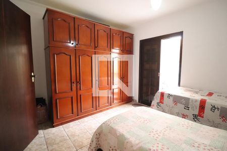 Casa à venda com 140m², 2 quartos e 2 vagasQuarto 2