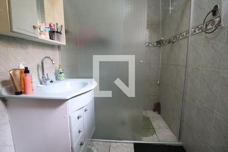 Casa à venda com 140m², 2 quartos e 2 vagasBanheiro 2