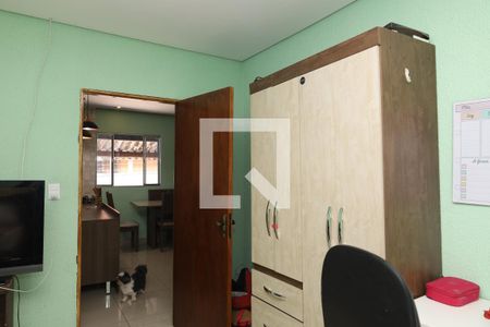 Casa à venda com 250m², 3 quartos e 2 vagasQuarto 3