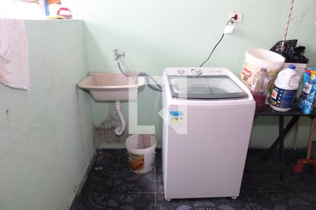 Casa à venda com 250m², 3 quartos e 2 vagasÁrea de Serviço