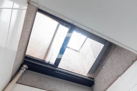 Casa de condomínio à venda com 65m², 3 quartos e 1 vaga Casa de condomínio à venda com 65m², 3 quartos e 1 vagaLavanderia