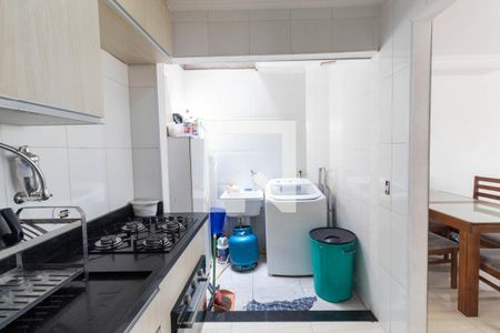 Casa de condomínio à venda com 65m², 3 quartos e 1 vaga Casa de condomínio à venda com 65m², 3 quartos e 1 vagaCozinha