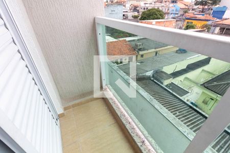 Casa de condomínio à venda com 65m², 3 quartos e 1 vaga Casa de condomínio à venda com 65m², 3 quartos e 1 vagaVaranda