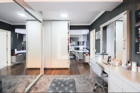 Apartamento à venda com 180m², 3 quartos e 3 vagasSuíte 1